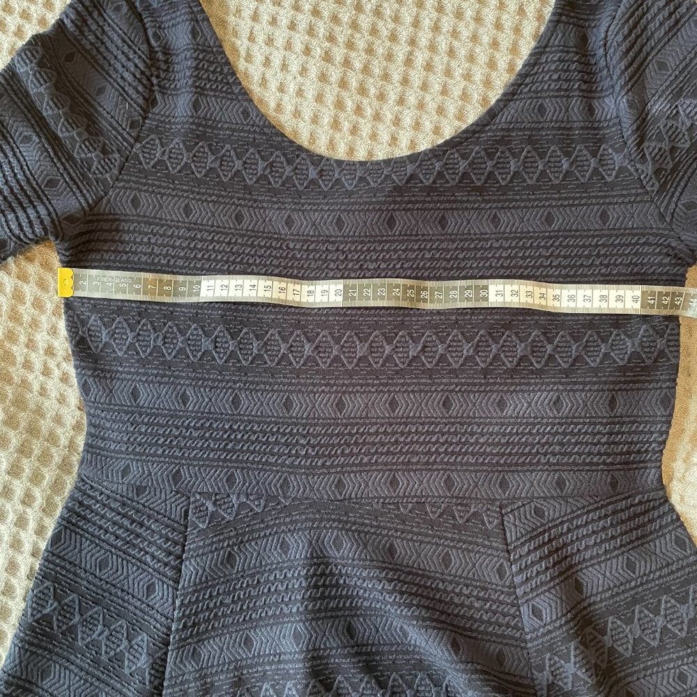 ✨HOST PICK✨DIVIDED Navy Patterned Mini Dress Size M (AU 12) - Picture 8 of 10